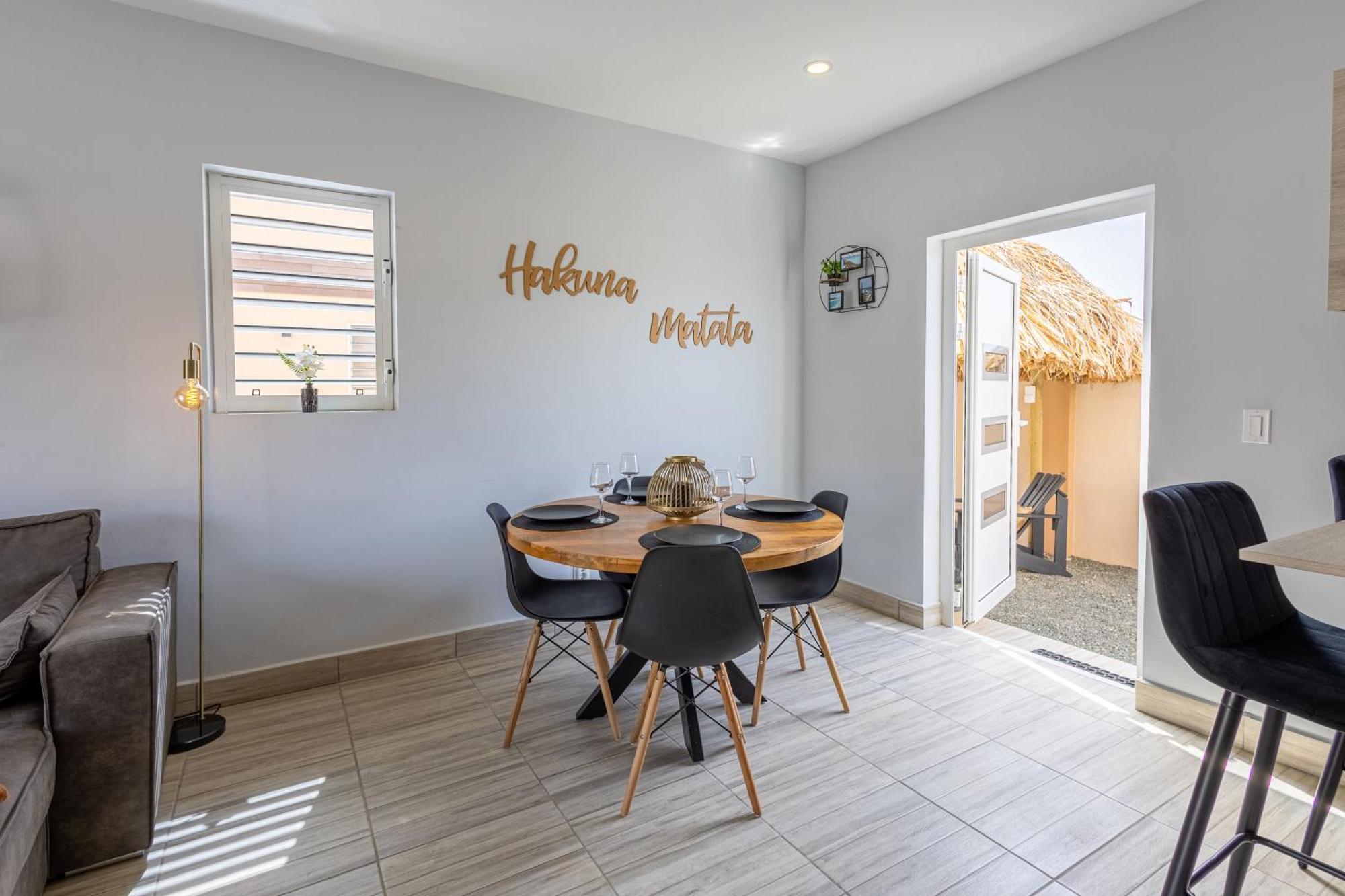 Av Curacao - Centrally Located Spacious Apartment Вилемстад Екстериор снимка