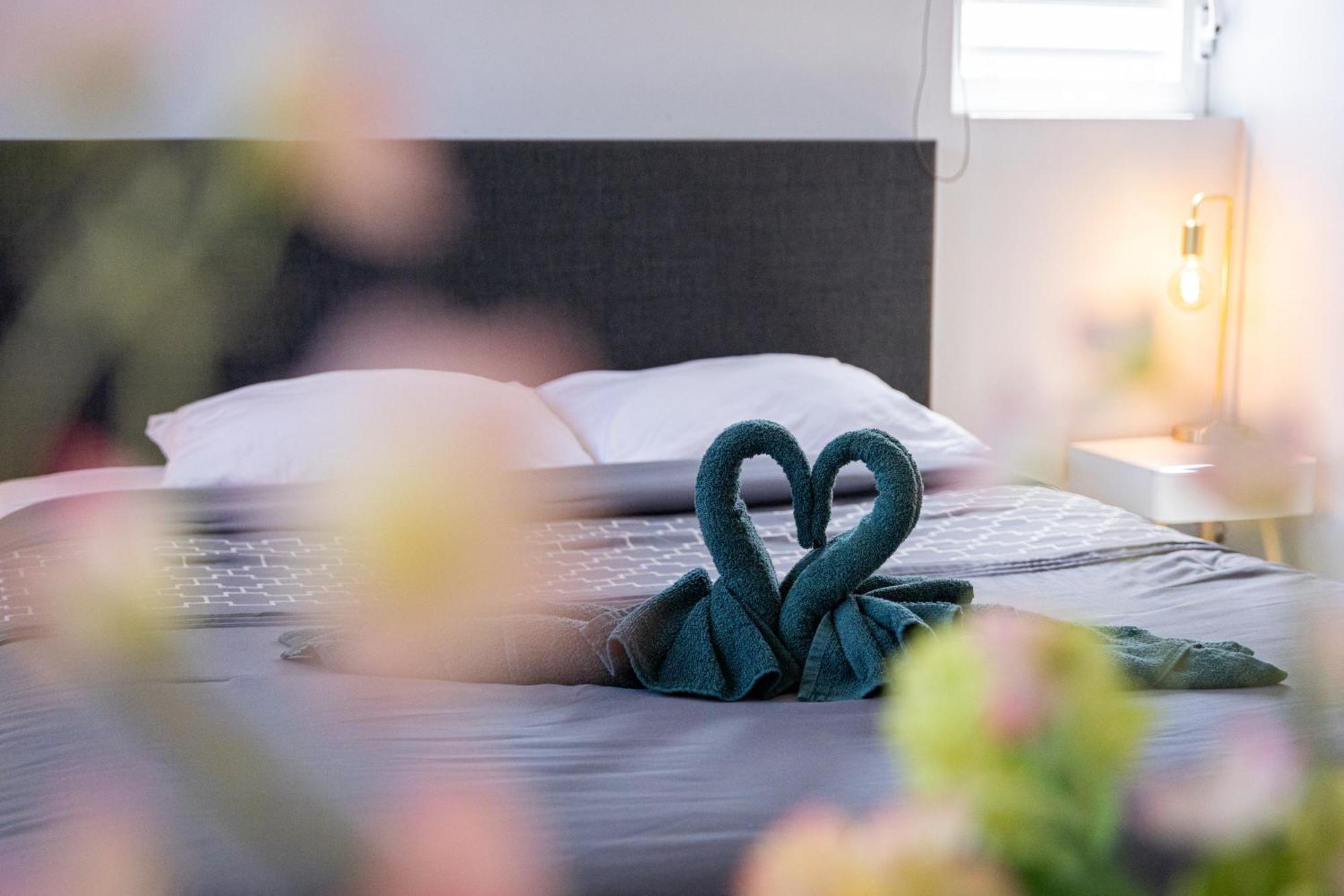 Av Curacao - Centrally Located Spacious Apartment Вилемстад Екстериор снимка
