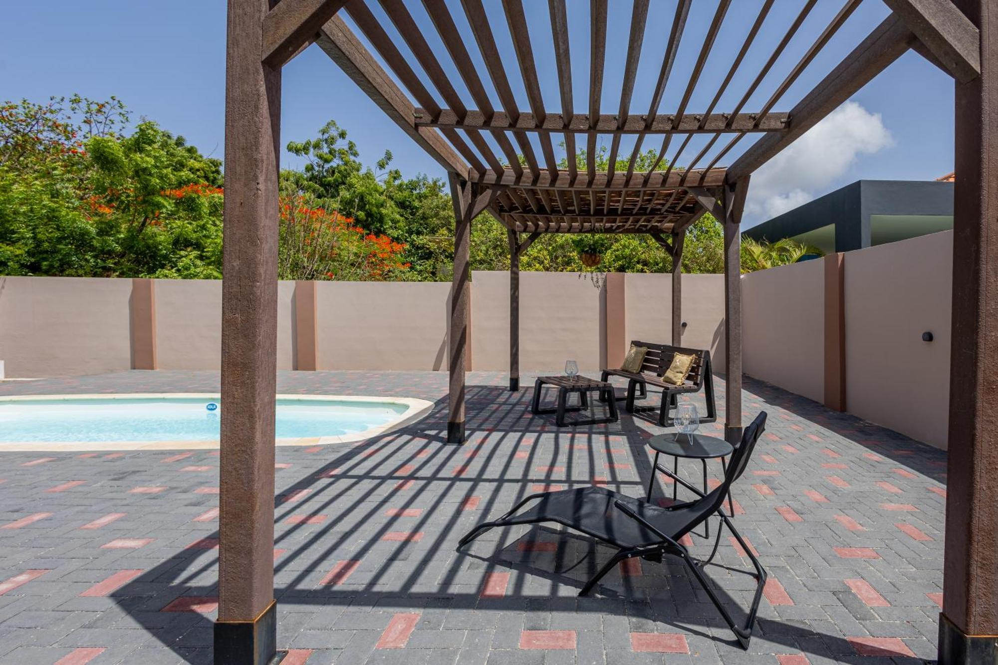 Av Curacao - Centrally Located Spacious Apartment Вилемстад Екстериор снимка